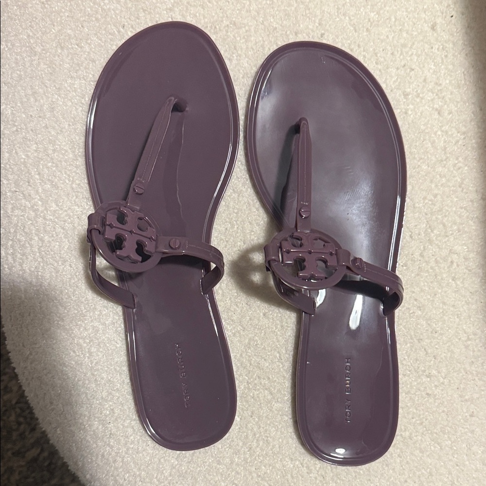 Tory Burch Jelly Sandal in Rich Purple